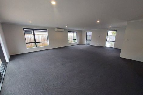 Photo of property in 6 Pa Tuna Lane, Hurdon, New Plymouth, 4310