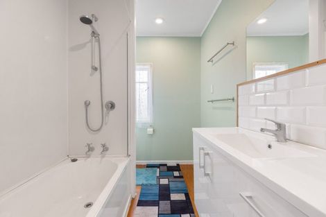 Photo of property in 5 Wackrow Street, Taumarunui, 3920