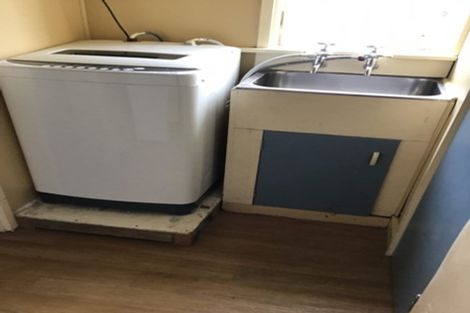 Photo of property in 378a Oxford Street, Levin, 5510