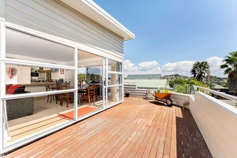 Photo of property in 1317 Whangaparaoa Road, Army Bay, Whangaparaoa, 0930