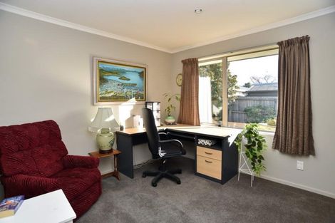 Photo of property in 40 Richill Street, Belfast, Christchurch, 8051