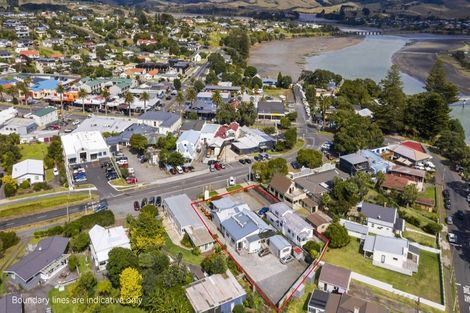 Photo of property in 10 Wallis Street, Raglan, 3225