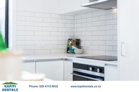 Photo of property in 28 Houhere Street, Paraparaumu, 5032