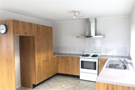 Photo of property in 4/116 Titirangi Road, New Lynn, Auckland, 0600