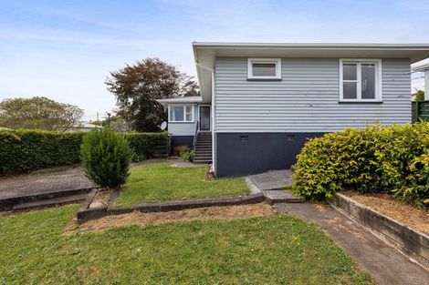 Photo of property in 8 Penrith Street, Westown, New Plymouth, 4310