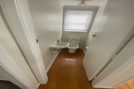 Photo of property in 145 Karepa Street, Brooklyn, Wellington, 6021