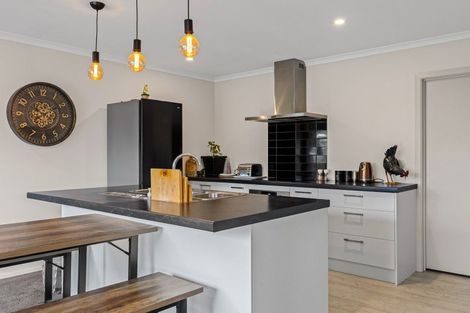 Photo of property in 11 Crampton Close, Kaiapoi, 7630