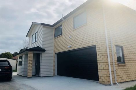 Photo of property in 45 Carnoustie Drive, Wattle Downs, Auckland, 2103