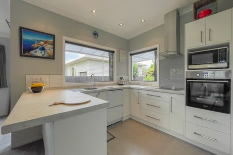 Photo of property in 62 Pipiroa Road, Ngatea, 3503