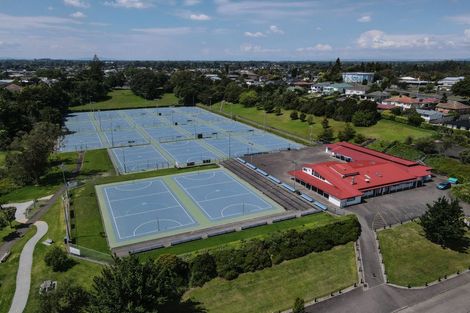 Photo of property in 30 Walsh Street, Forest Lake, Hamilton, 3200