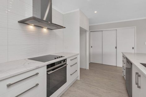 Photo of property in 9 Kapiakauri Road, One Tree Point, 0118