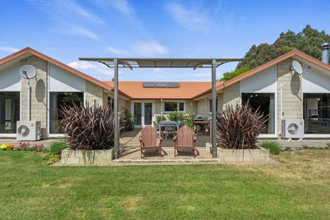 Photo of property in 16 Macdonalds Lane, Waikuku, Rangiora, 7473