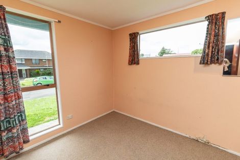 Photo of property in 104a Allington Road, Karori, Wellington, 6012