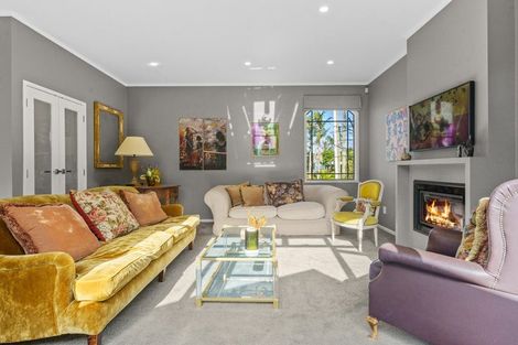 Photo of property in 1/10 Ringwood Street, Torbay, Auckland, 0630