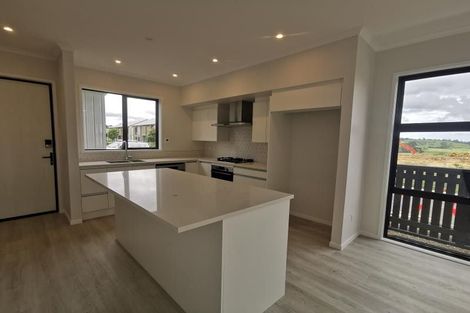 Photo of property in 73 Manarini Road, Westgate, Auckland, 0614