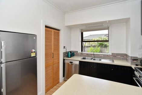 Photo of property in 30 Lindsay Street, St Albans, Christchurch, 8014