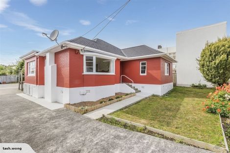 Photo of property in 2 Tringham Street, Karori, Wellington, 6012