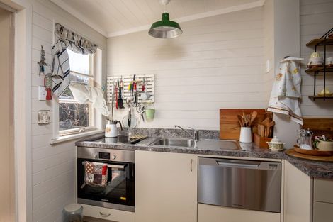 Photo of property in 153 Scotland Street, Roxburgh, 9500