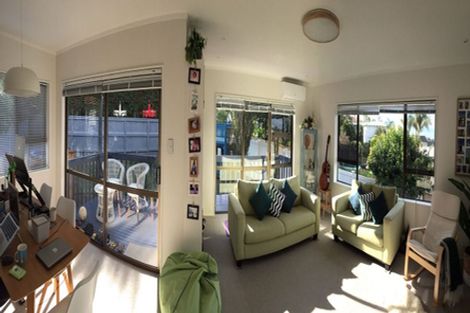 Photo of property in 2/47 Channel View Road, Campbells Bay, Auckland, 0630