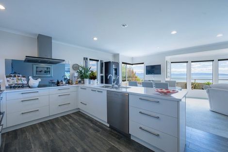 Photo of property in 6 Cape View, Atawhai, Nelson, 7010