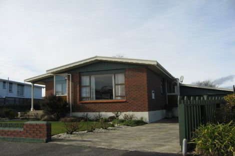 Photo of property in 30 Waterford Drive, Winton, 9720