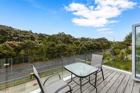 Photo of property in 92 Kaipatiki Road, Glenfield, Auckland, 0629