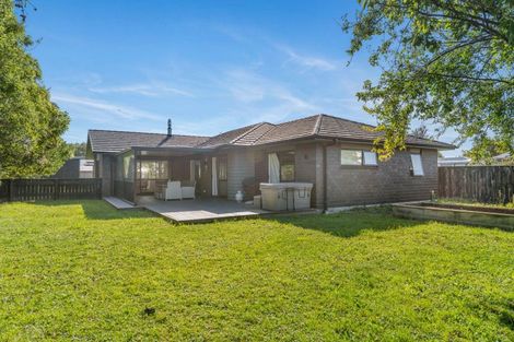 Photo of property in 74 Park Road, Carterton, 5713