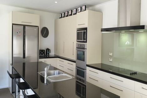 Photo of property in 9 Glenfinnon Place, Wanaka, 9305