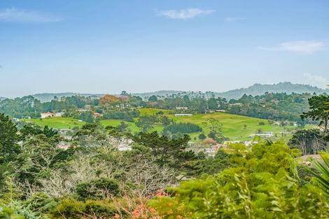 Photo of property in 30 Palomino Drive, Henderson, Auckland, 0612