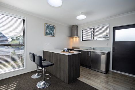 Photo of property in 1/164 Edgeware Road, Edgeware, Christchurch, 8013