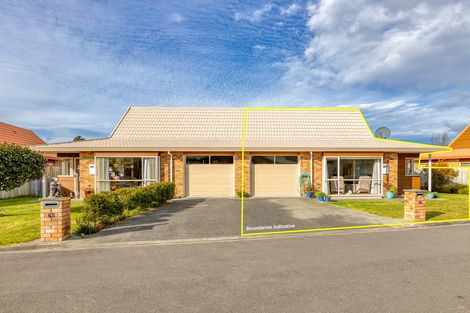 Photo of property in Holdsworth Villas, 66/2 William Donald Drive, Solway, Masterton, 5810