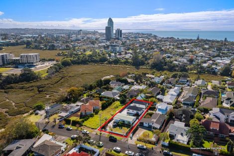 Photo of property in 10 Francis Street, Hauraki, Auckland, 0622