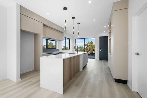 Photo of property in 12a Rewi Street, Torbay, Auckland, 0630