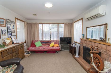 Photo of property in 28 Ewen Road, Temuka, 7920