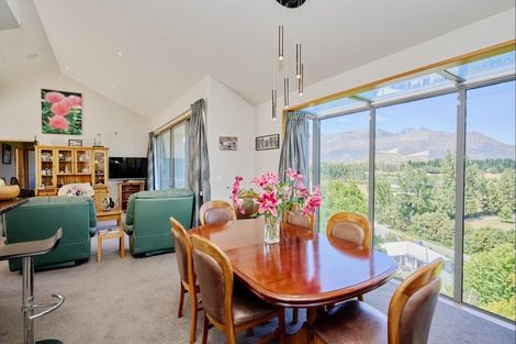 Photo of property in 37 Cotter Avenue, Arrowtown, 9302