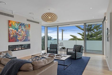 Photo of property in 2 Burgess Street, Sumner, Christchurch, 8081