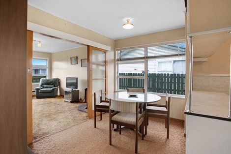 Photo of property in 70 Tatariki Street, Rosehill, Papakura, 2113