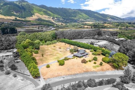 Photo of property in 25 Kensington Drive, Peka Peka, Waikanae, 5391