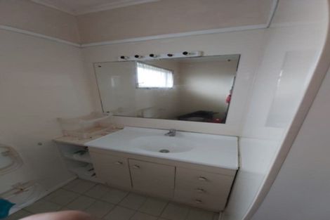 Photo of property in 85 Bruce Road, Glenfield, Auckland, 0629