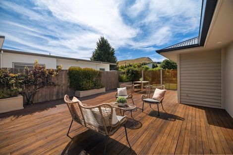 Photo of property in 14 Erskine Street, Lake Hayes, Queenstown, 9304