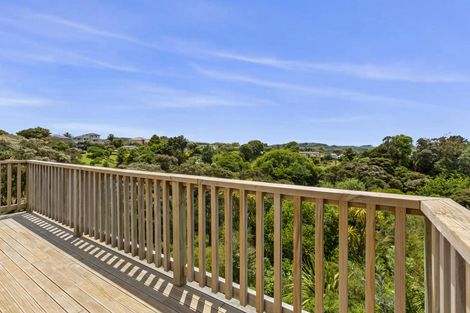 Photo of property in 8 Main Road, Raglan, 3225