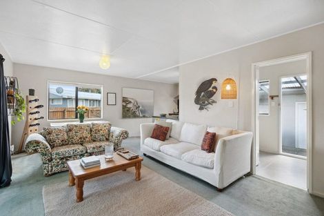 Photo of property in 9 Baillie Crescent, Carterton, 5713