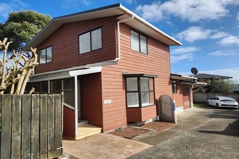 Photo of property in 39a Sturges Road, Henderson, Auckland, 0612