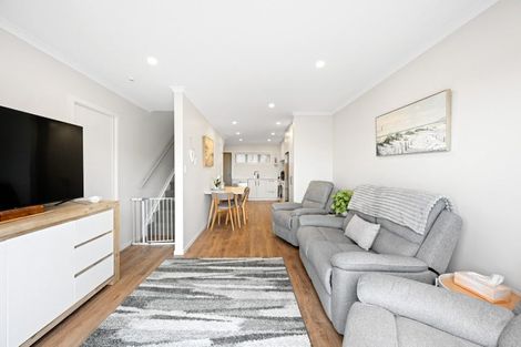 Photo of property in 10/19 Ruakiwi Road, Hamilton Lake, Hamilton, 3204