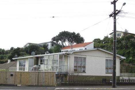 Photo of property in 1/390 Saint Aubyn, Moturoa, New Plymouth, 4310