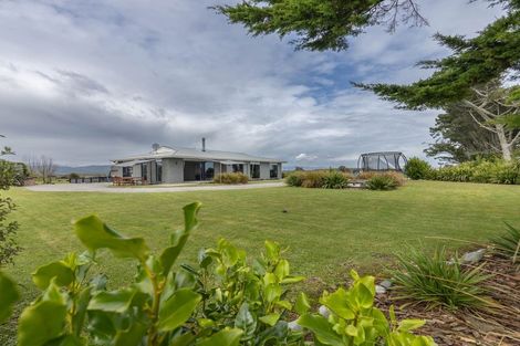 Photo of property in 52 Greyhound Road, Arahura Valley, Hokitika, 7882