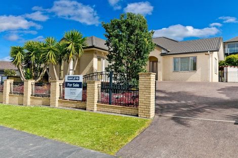 Photo of property in 58 Grand Drive, Orewa, 0931