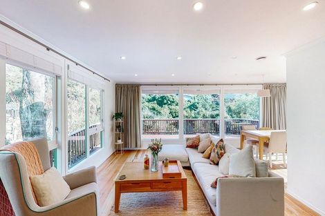 Photo of property in 26 Doris Gordon Crescent, Crofton Downs, Wellington, 6035