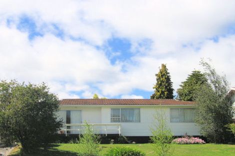 Photo of property in 24 Richmond Avenue, Richmond Heights, Taupo, 3330