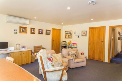 Photo of property in 109 Cole Street, Dannevirke, 4930